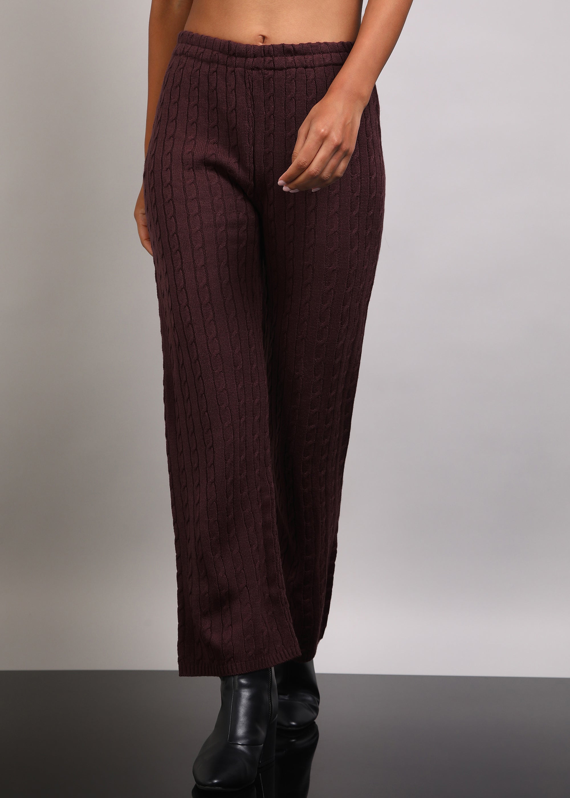 Jiia Statement Zipper And Pant Set-Wine