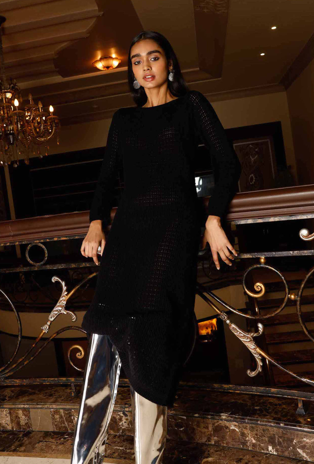 LONG DRESS IN MESH KNIT