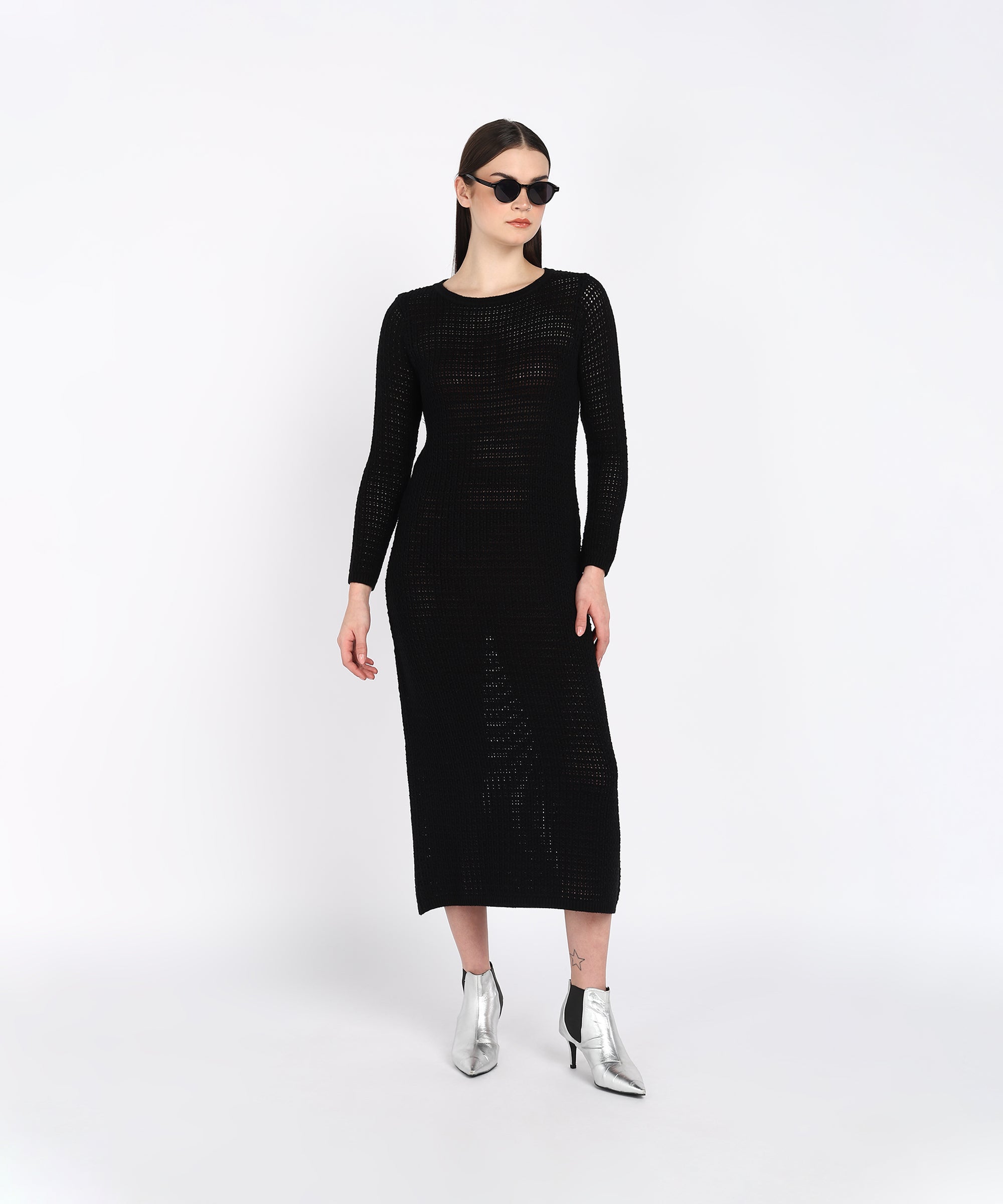 LONG DRESS IN MESH KNIT
