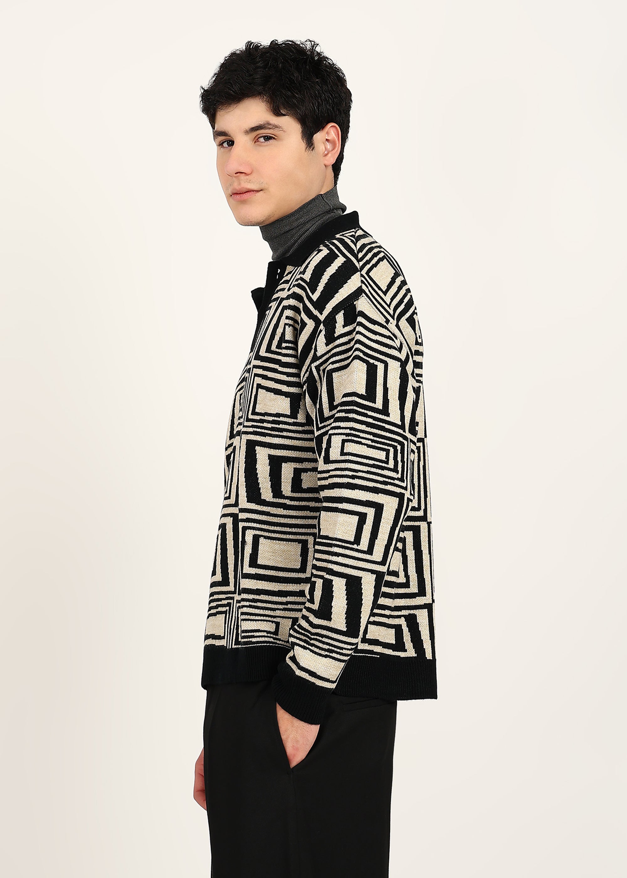 MIRAGE JACQUARD TOP - BLACK / CAMEL