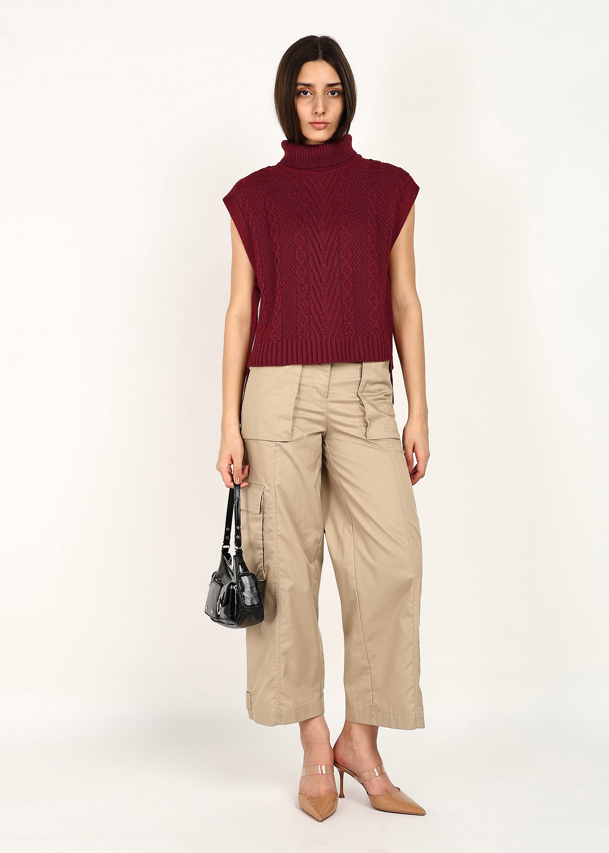 CABLE KNIT PONCHO - WINE RED
