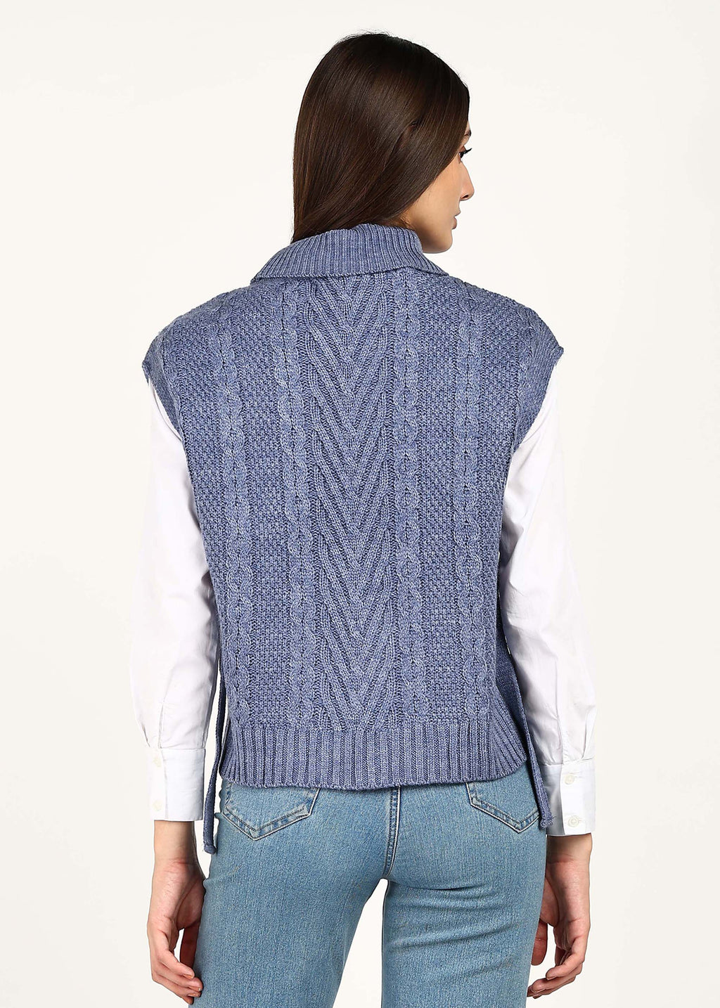 CABLE KNIT PONCHO - SKY BLUE