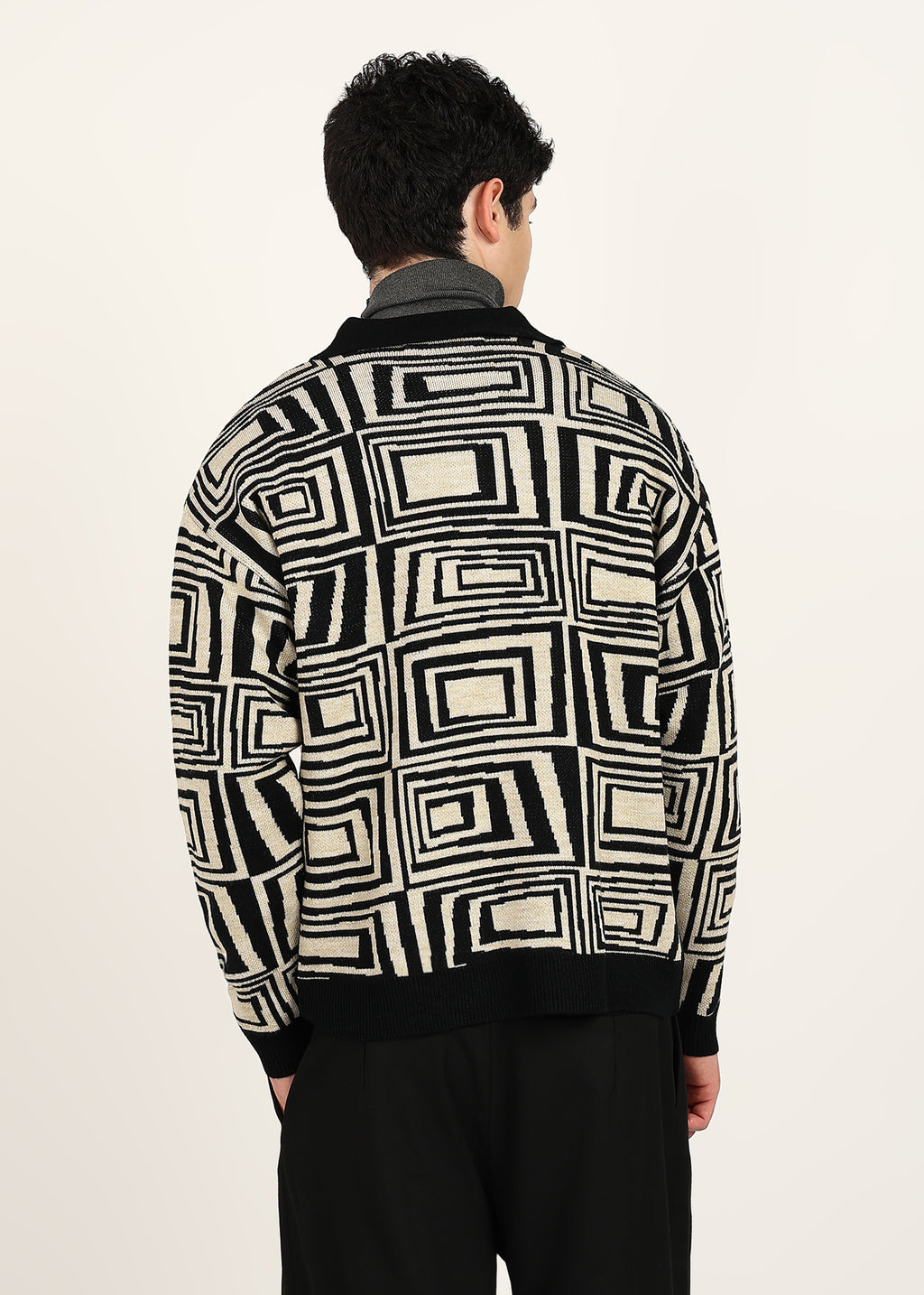 MIRAGE JACQUARD TOP - BLACK / CAMEL