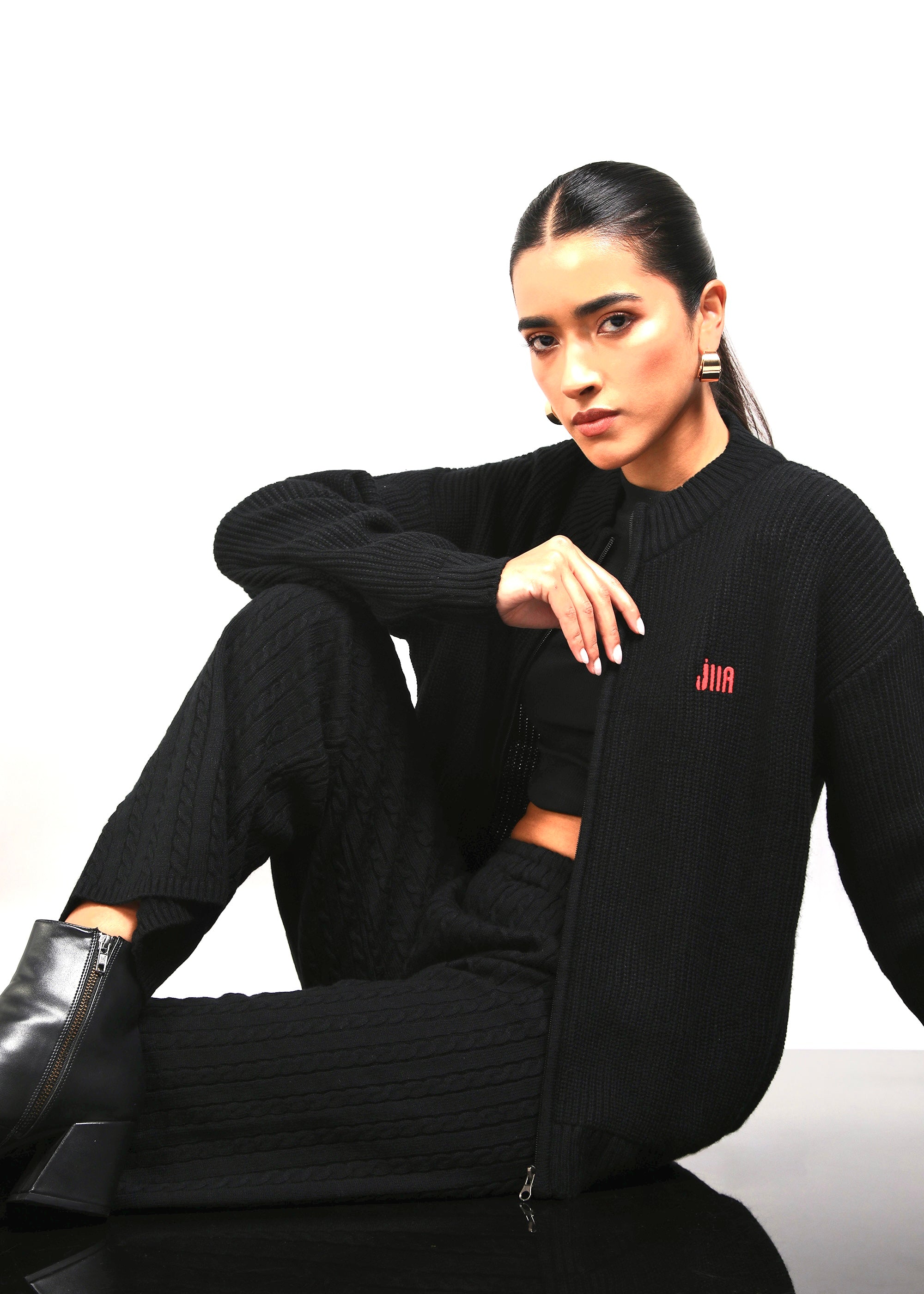 Jiia Statement Zipper And Pant Set - Black