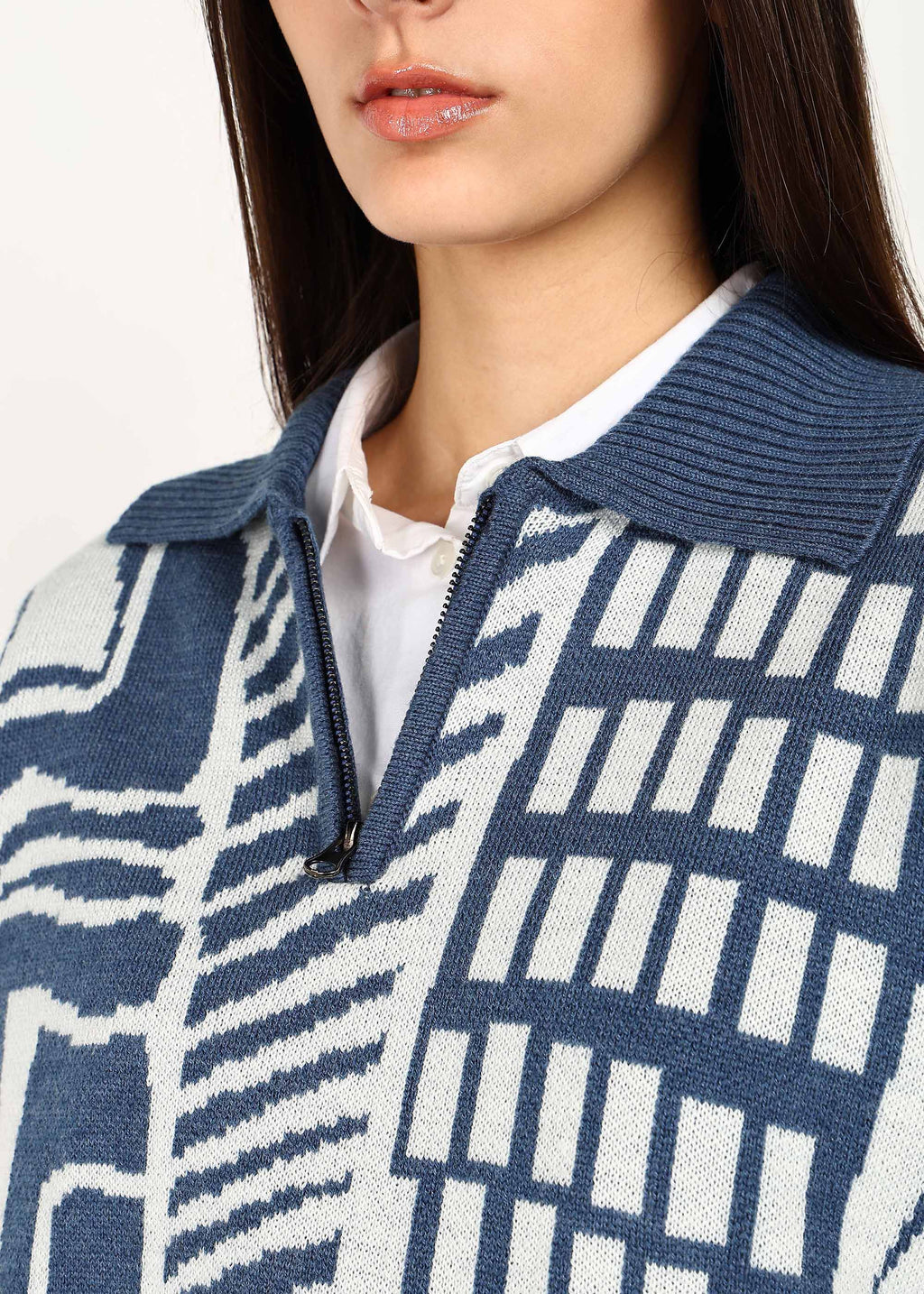 JACQUARD HALF ZIPPER - SKY BLUE / WHITE