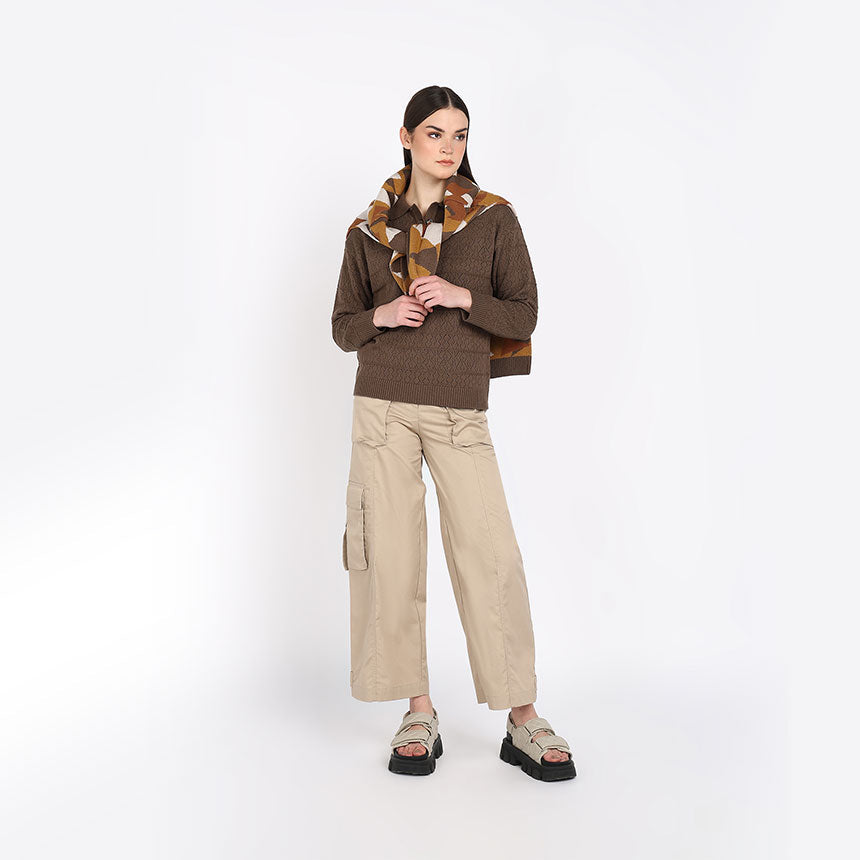 GEOMETRIC POINTELLE POLO-BROWN